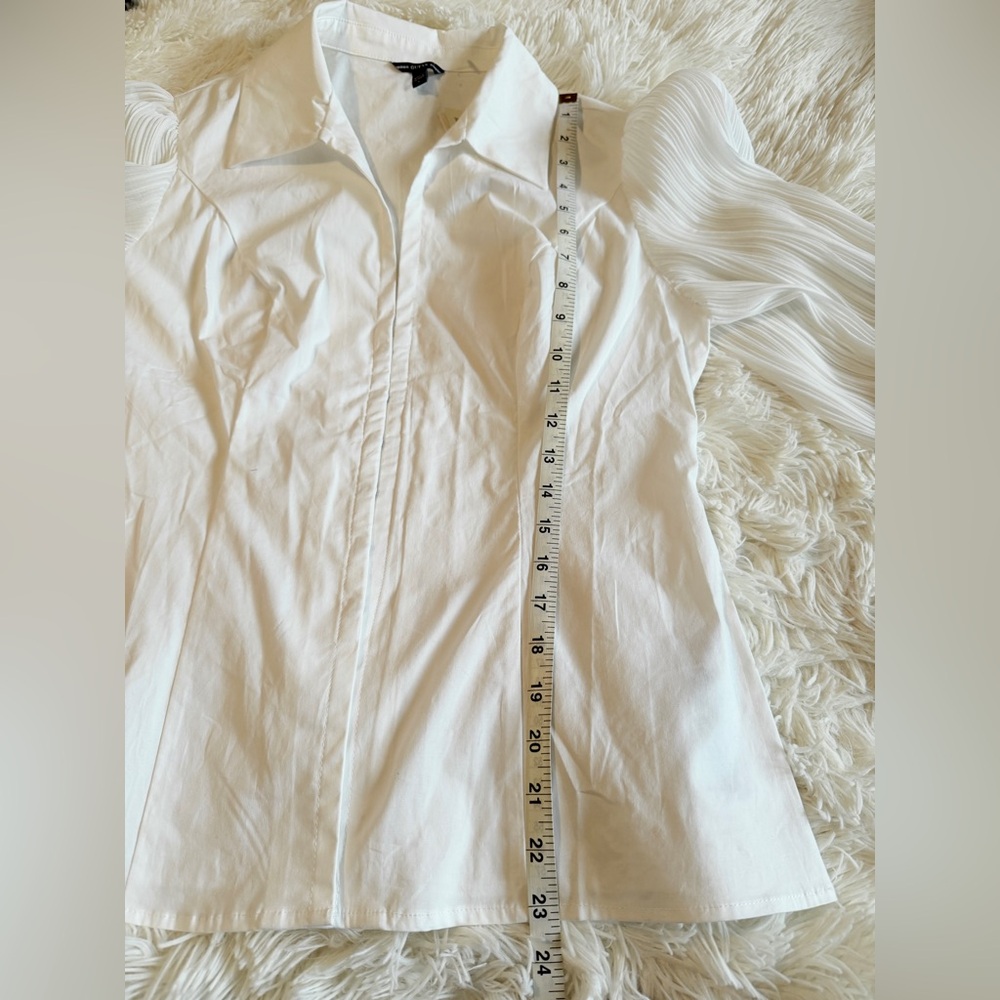 NWT Guess Cotton Button-Up Shirt - Picture 10 of 14
